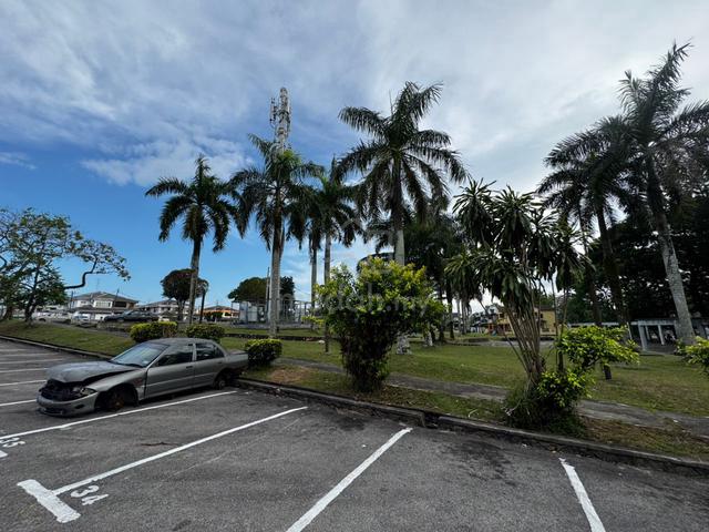 Ulu Tiram Taman Desa Cemerlang Jalan Johar Shop Lot 1