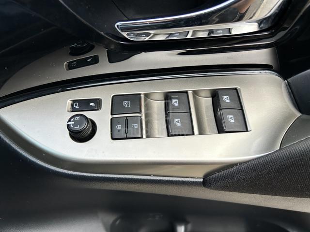 Toyota INNOVA G 2.0L (A) FACELIFT AVM BLIND SPOT - 3