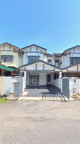 Double Storey Terrace House Bandar Seri Putra Kajang Selangor 1