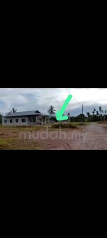 Tanah Lot + Rumah Untuk Dijual 1
