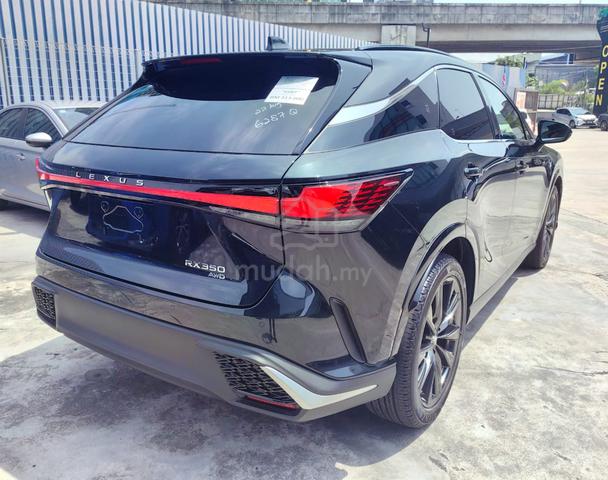2024 Lexus Nx350 F-Sport mark levinson 2 tone seat - 2