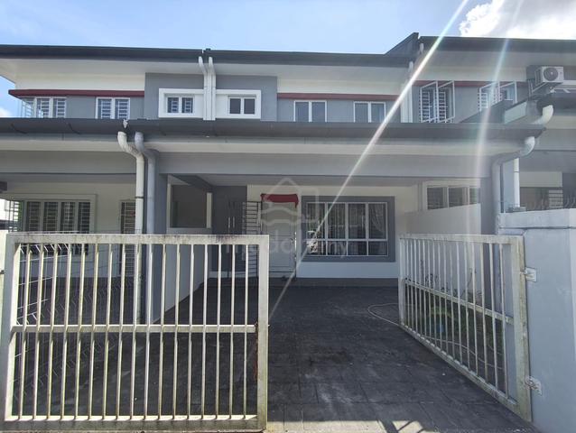 SEMENGGOH DOUBLE STOREY TERRACE FOR RENT At 10TH MILE KUCHING 1
