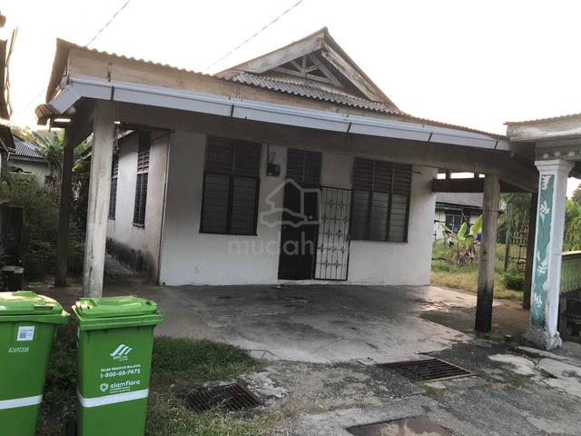 Banglo Setingkat Taman Balok Baru,Kuantan 1