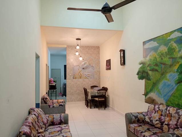 Single Storey Bandar Putera 2 @Klang  Partially Furnished For Rent 1