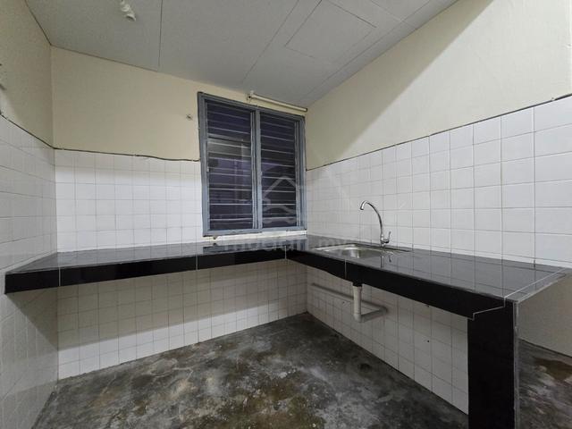 Flat Taman Daya 1