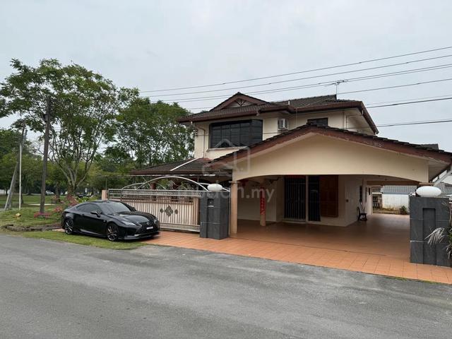 DOUBLE STOREY DETACHED HOUSE FOR RENT At BDC / TAMAN SATRIA JAYA KCH 1