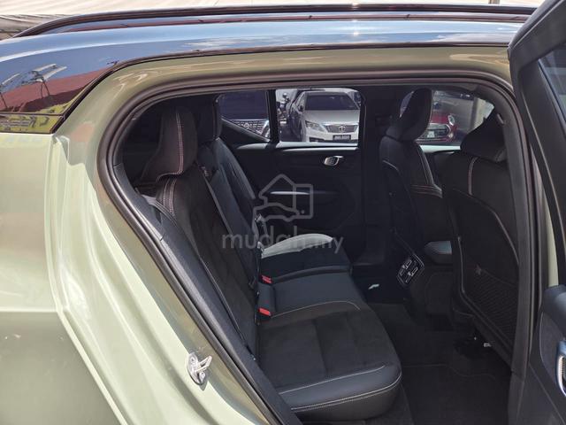 2022 Volvo XC40 100.0 RECHARGE PLUS SINGLE MOTOR - 4