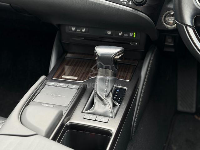 2019 Lexus ES250 LUXURY 2.5L (A) - 5