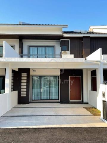 RM50K BELOW MV•RENOVATED•FURNISHED|2 Storey Terrace|Mekarsari Anggun 1