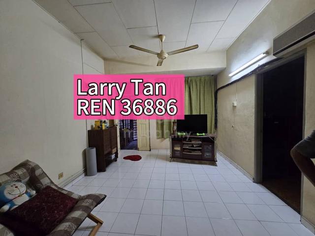 Pangsapuri Aked 1
