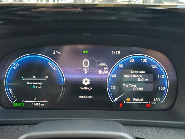 2024 Toyota CROWN 2.5 SPORT Z (A) NO IDDEN CHARGES - 3