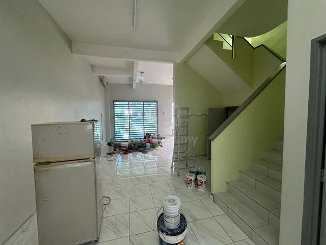 2-stry Tmn Bukit Juru Basic Unit For Rent 1