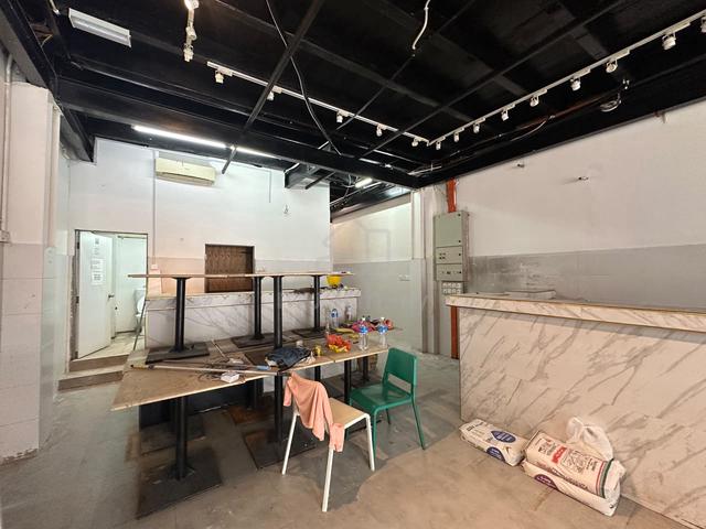 KL main road - 2 storey shop with Extra Land 1
