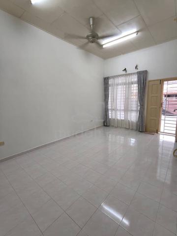 Taman Saujana Indah Bukit Katil near 1 Storey Ayer Keroh Melaka tol 1
