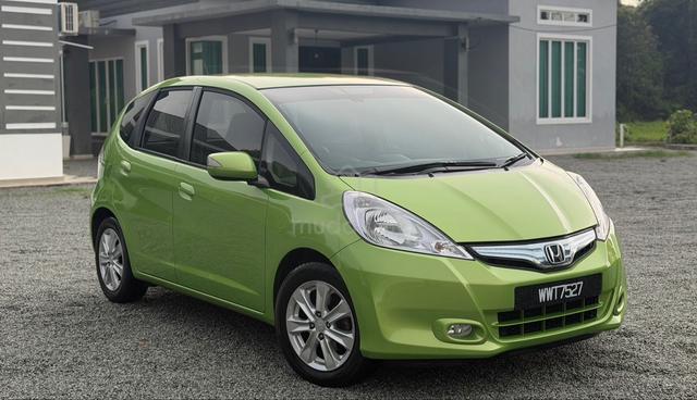 2012 Honda JAZZ 1.3 (HYBRID) FACELIFT (A) - 1