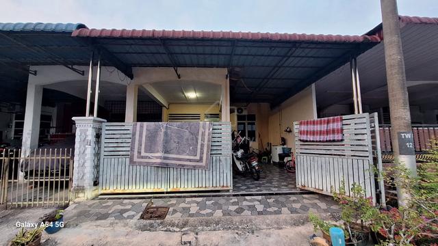 Single Storey intermediate house 1