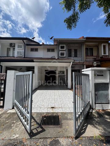 Double Storey Taman Pinggiran USJ 2 Subang Jaya 1