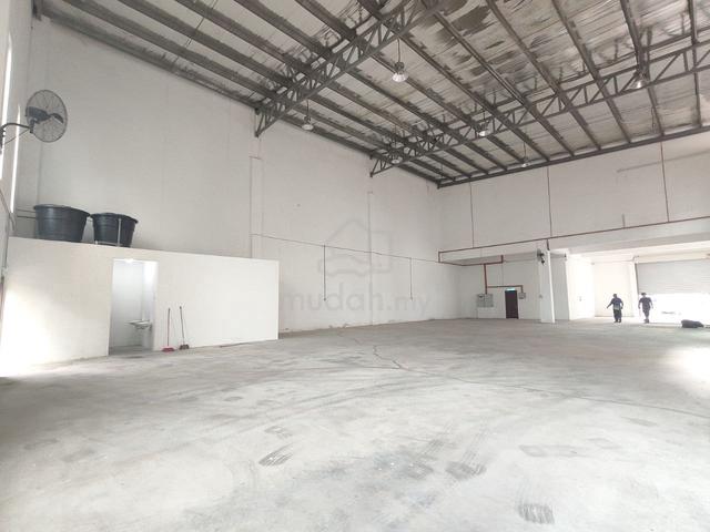 Kempas Lama Tiong Nam Industrial Park 1.5 Storey Semi D Factory Johor 1
