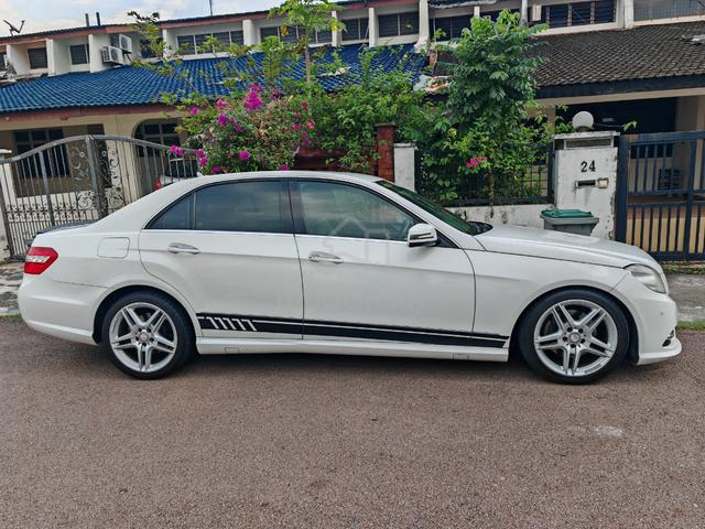 2013 Mercedes Benz E250 CGI BlueEFCY - 1