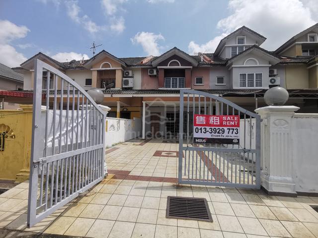 Under Bank Value Nice 2 Storey House @ Garden Avenue S2 for sale 1