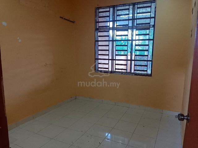 A162 Taman Tiong, Kulim - House for rent in Kulim, Kedah