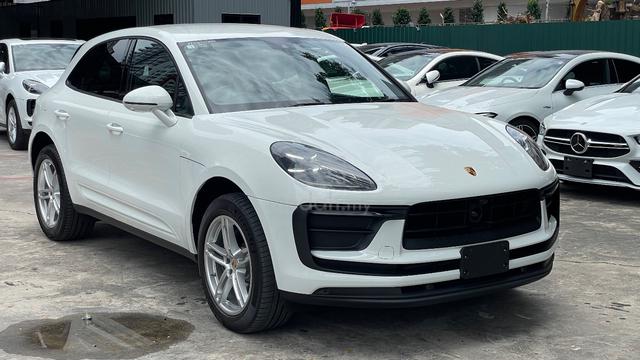 NFL High Spec 2022 Porsche MACAN 2.0 - 2