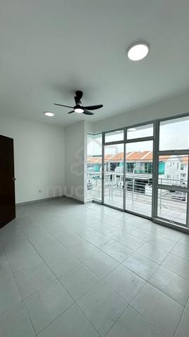 Pulai Mutiara 2-storey 4bed 3bath endlot / Kangkar Pulai / Pulai Indah 1