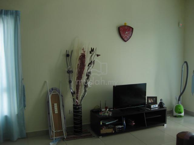 Endah Promenade 1