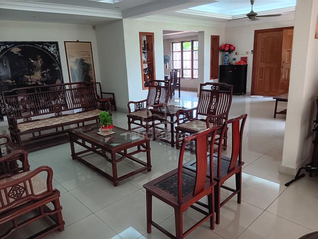 Taman Cheras , Bungalow Corner House, Cheras. 1