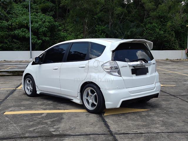 2013 Honda JAZZ 1.3 (HYBRID) FACELIFT (A) - 5