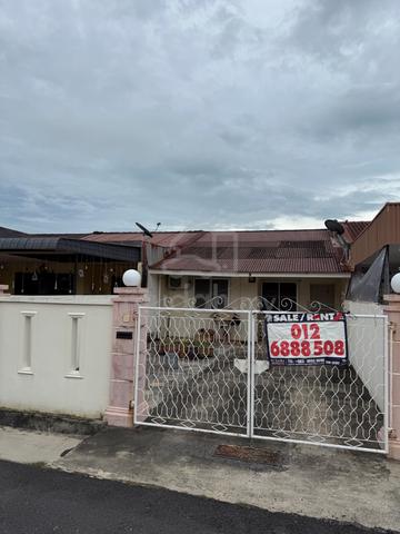 Freehold 1storey Ujong Pasir House melaka 1