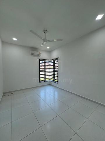 Seri Kuantan Double Storey Semi-D For Rent 4