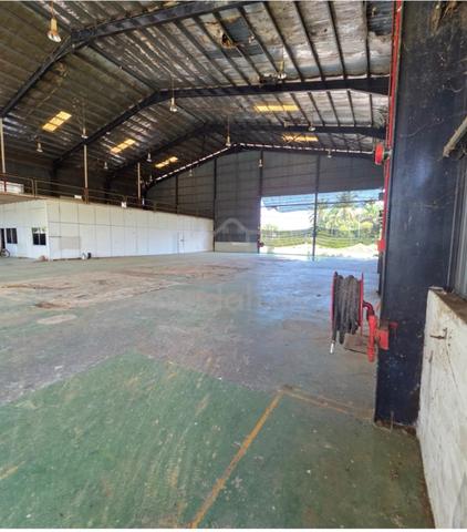 Tanjung Malim Heavy Industry Warehouse, Near Proton City 1