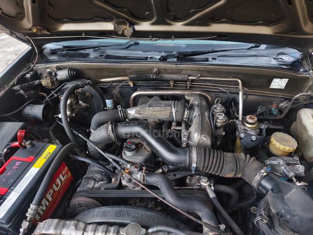 2003 Isuzu INVADER 2.8 (M) - 4