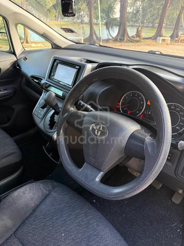 2011 Toyota WISH 1.8 X (A) - 5