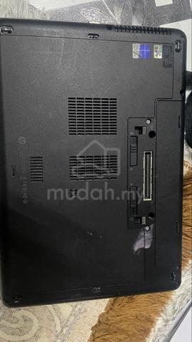 HP Laptop - photo 4 of 4