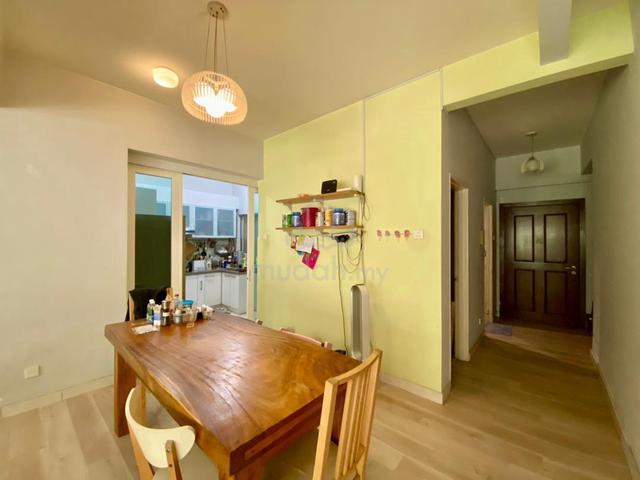Good buy Lagoon Villas 2sty duplex near shop gated guarded 5