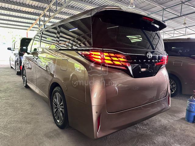 2023 Toyota ALPHARD 2.5 Z Grade 5A Mileage 14K KM - 2