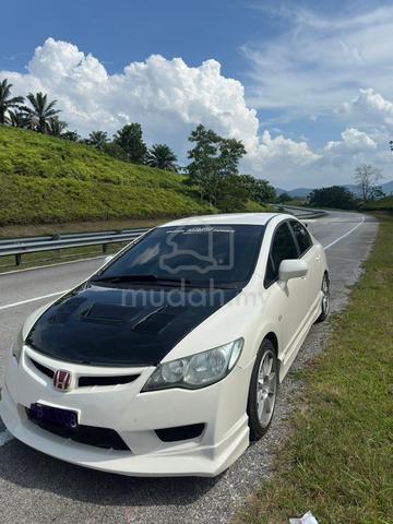 Honda CIVIC fd 1.8 i-VTEC (A) - 4