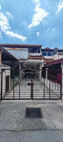 For Rent Townhouse Level Bawah at Bandar Seri Putra Bangi Kajang. 1