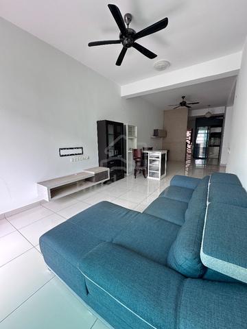 Setia Tri-angle 1