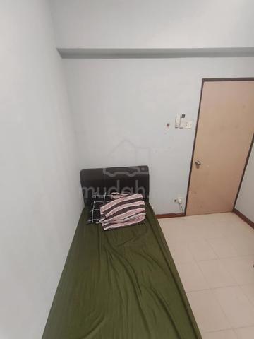 Bilik Aircond Kecil Sri Aman Relau 1
