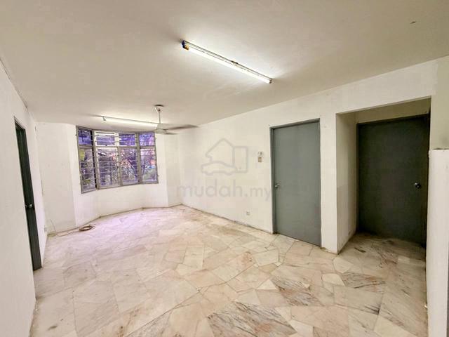 Apartment Seroja (Puchong) 1