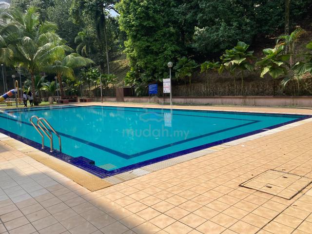 saujana apartment 1