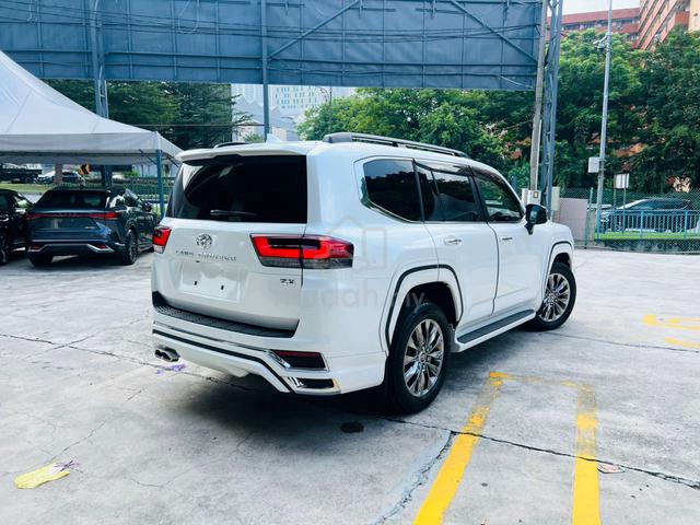 2024 Toyota LANDCRUISER 3.5 ZX Fully Loaded 3k KM - 4