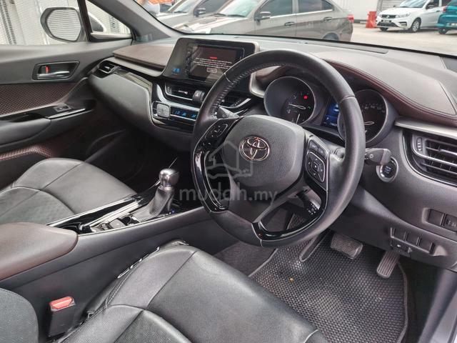 2019 Toyota C-HR 1.8 1Y-WARANTY TRUE YEAR 1 OWNER - 4