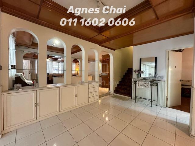 Taman Golf Garden Bundusan | Double Storey Semi D | Non Flood 1