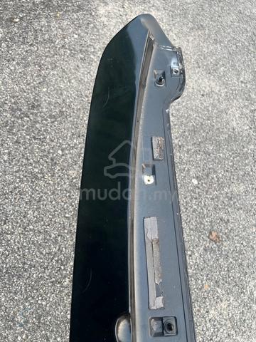 Spoiler belakang myvi lagi bst ezi original kereta - photo 3 of 5