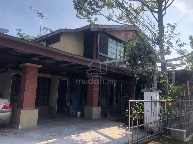 Rumah Sewa Semi D Tmn Rapat Indah 1