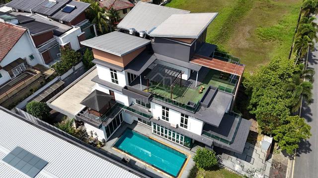 Exclusive 3-Storey Villa with Breathtaking KLCC at TAR VILLAS AMPANG 1
